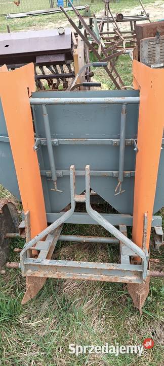 Sadzarka do ziemniaków nieuszkodzony Siewniki i sadzarki małopolskie