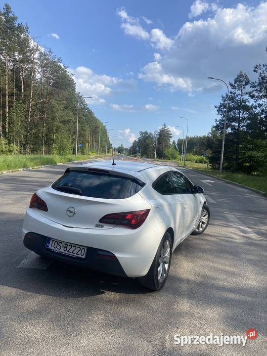 Sprzedam Opla astrę GTC 2013r świętokrzyskie Ostrowiec Świętokrzyski