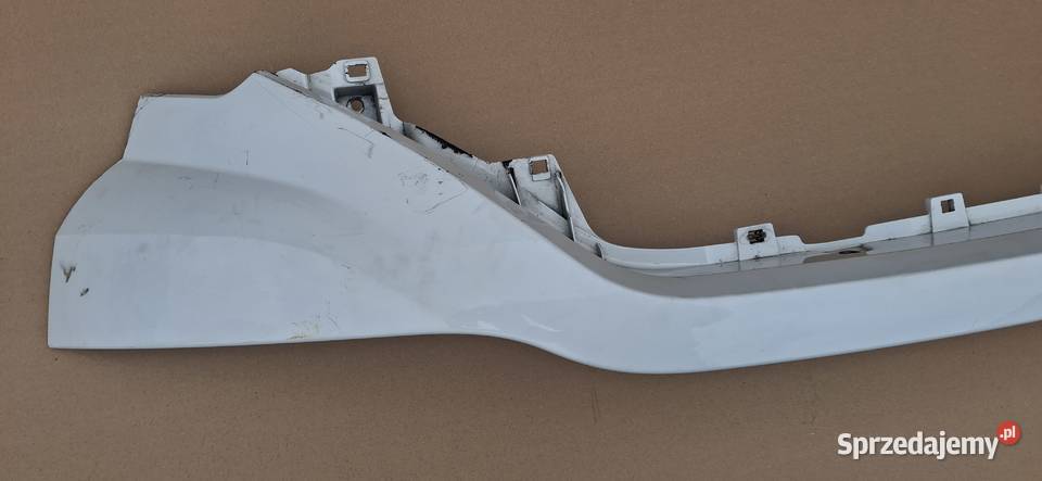 IVECO DAILY LIFT 19 GRILL LISTWA ATRAPA BLENDA