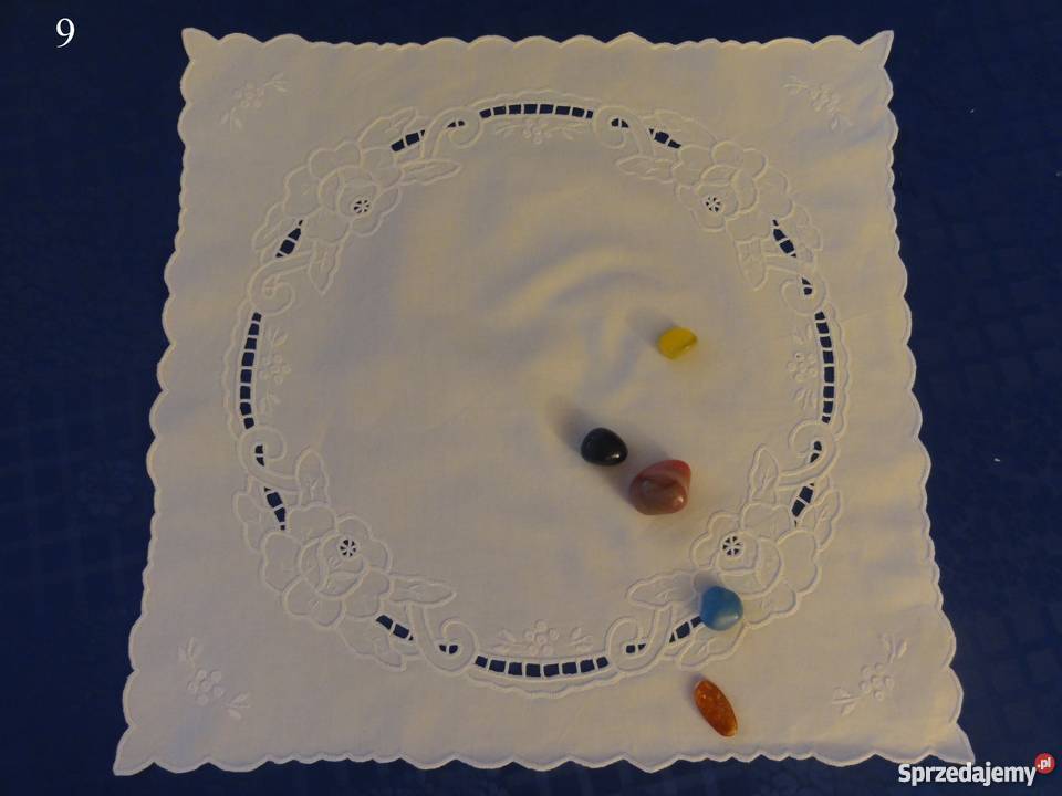 Serwety bieżniki różne ręcznie robione haft Obrusy i serwety lubelskie Lublin sprzedam