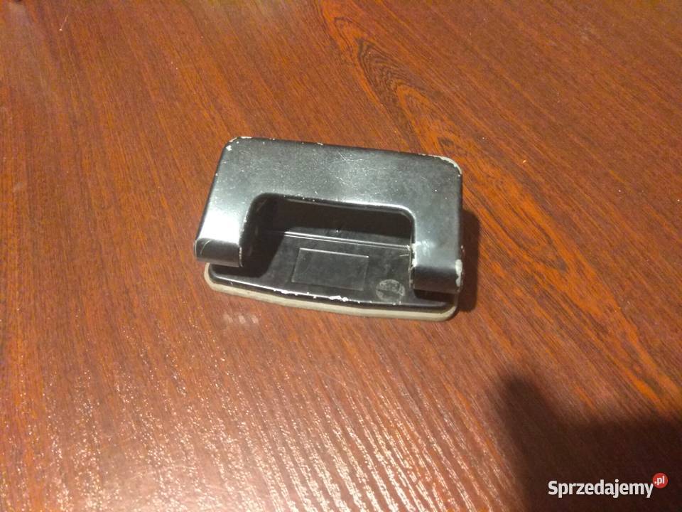dziurkacz biurowy z czasów prl 1204 Stalowa Wola