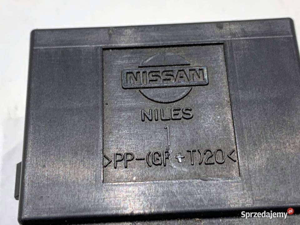 PRZEŁĄCZNIK SZYB NISSAN MICRA K12 0210 Hatchback osobowe sprzedam