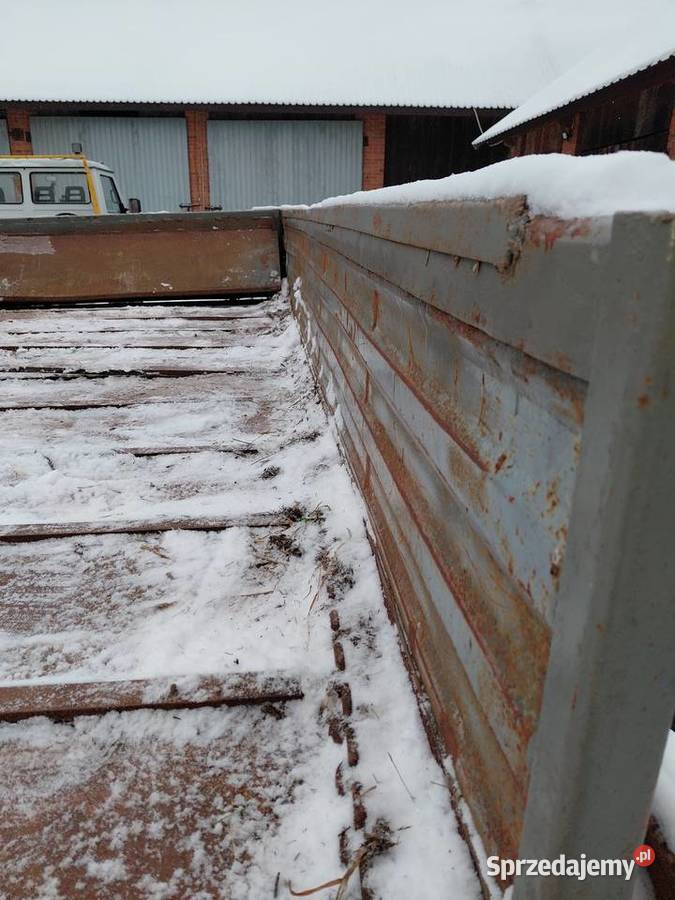 Burty z rozrzutnika dwuosiowego świętokrzyskie Ciszyca Przewozowa sprzedam