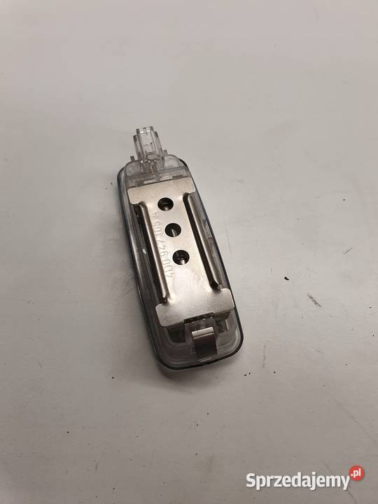 LAMPKA OŚWIETLENIE KABINY AUDI A3 A4 A6 Oświetlenie kabiny Przystajń sprzedam