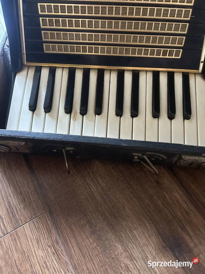 Akordeon Weltmeister 30 Kraków