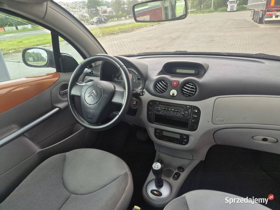 Citroen C3 Plurier Cabrio AUTOMAT 16 benz 109 Bujaków