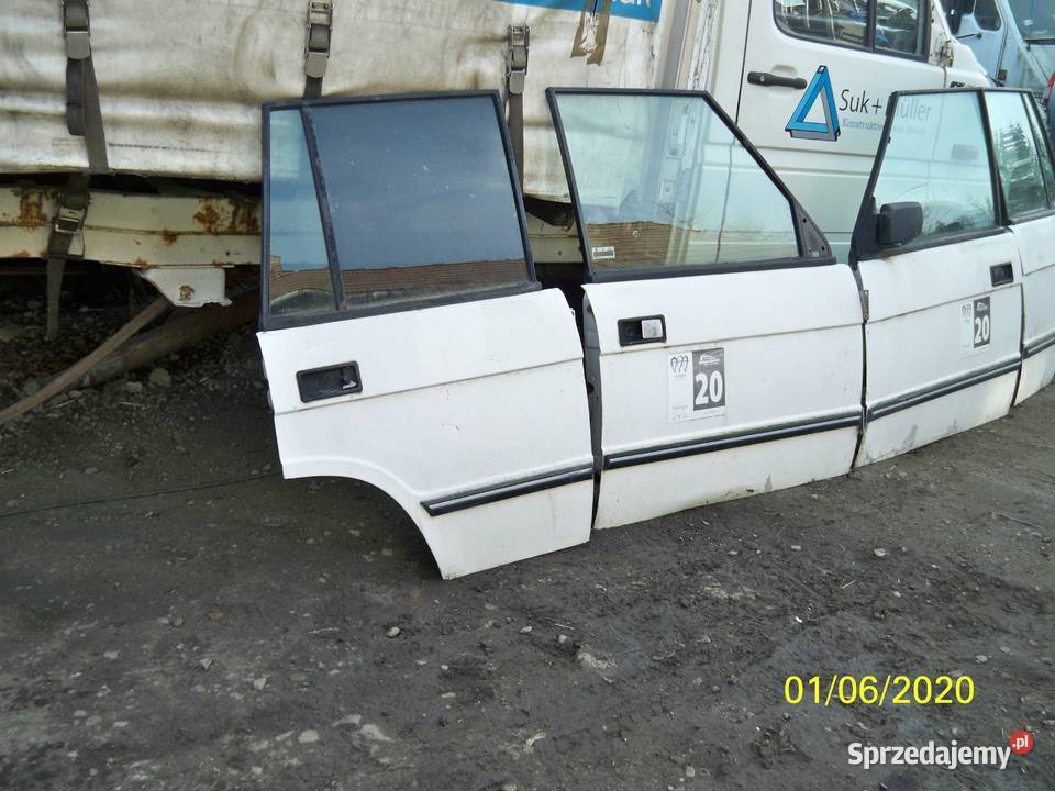 Range Rover Sport Clasic Czesci 35 V8 39 V8 manualna Rzeszów sprzedam