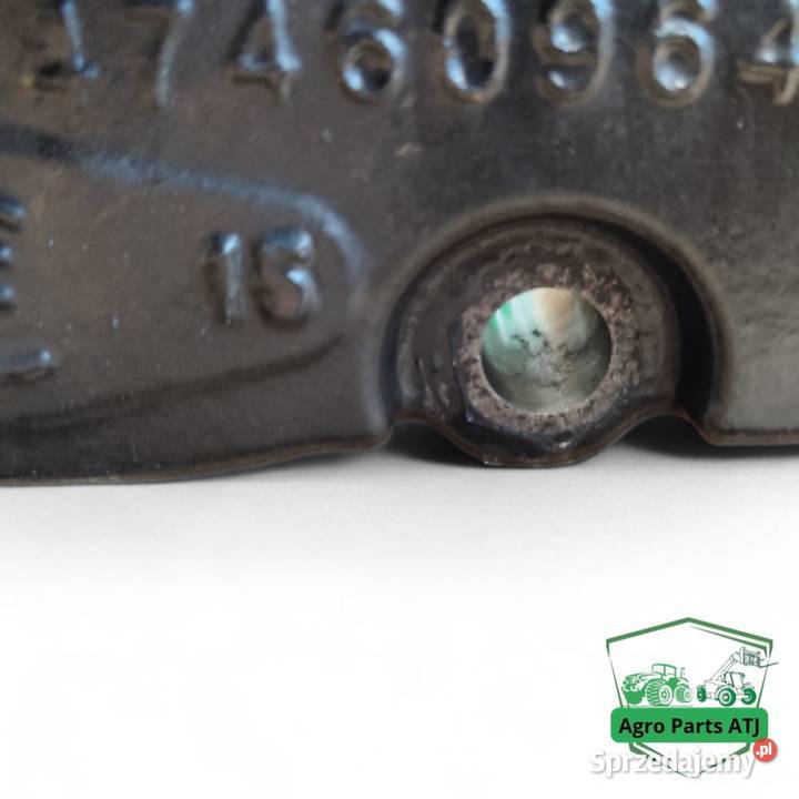 Skrzynia WOM CNH 87374253 47516463 Steyr 6195 Ciechanowiec