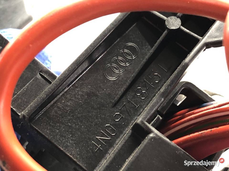 SKRZYNKA BEZPIECZNIKÓW AUDI A8 D5 4N0907392A podkarpackie