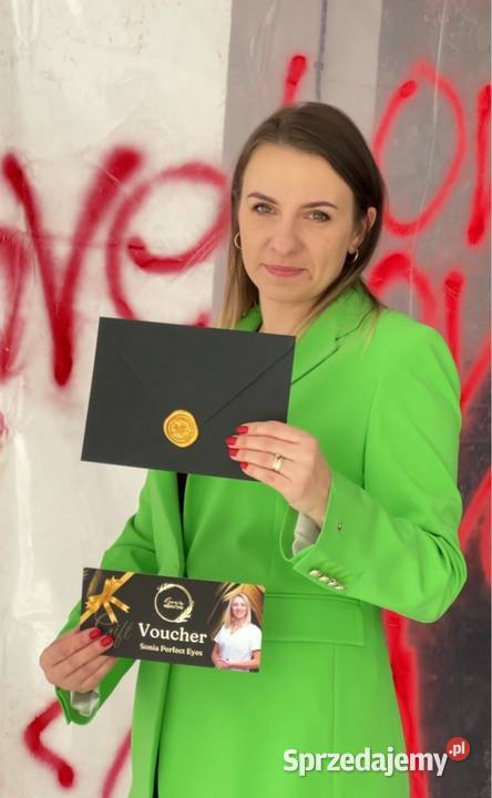 Manicure który podkreśli Twoją kobiecość i styl Manicure, pedicure