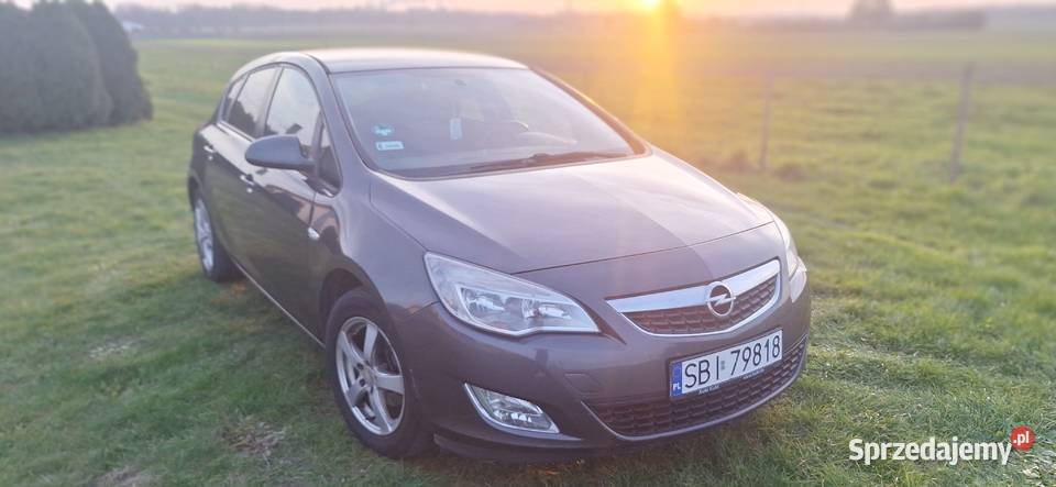 Astra 14 turbo 11r 2 komplety kół zamiana Góra Świętej Anny