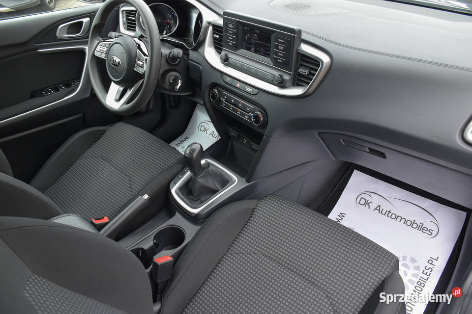 Kia Ceed 10 TGDI L Business Line manualna Motoryzacja