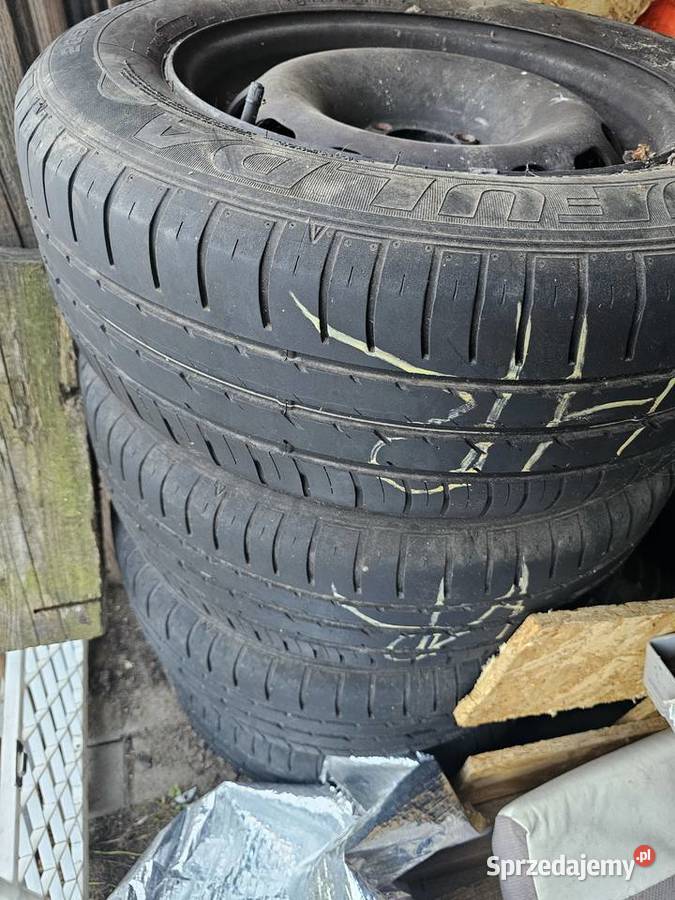 Felgi z oponami r15 peugeot citroen Samochodowe Zgierz