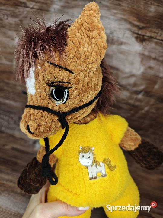 Maskotka konik na szydełku Szczecin