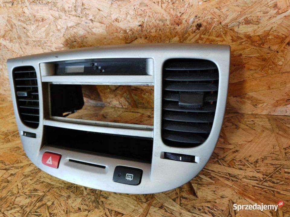 Ramka Wyświetlacz Kratka Panel Kia Rio II 0509 sprzedam