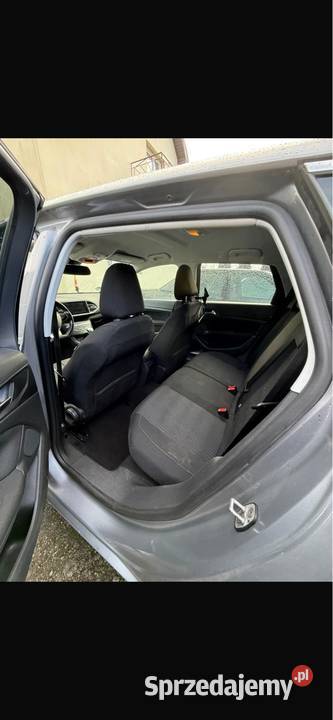 Peugeot 308 SW 16 BlueHDi 2015 Bogata historia Blachownia