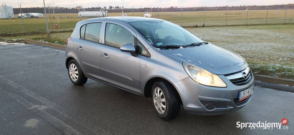 Opel Corsa D 5 drzwi zadbana