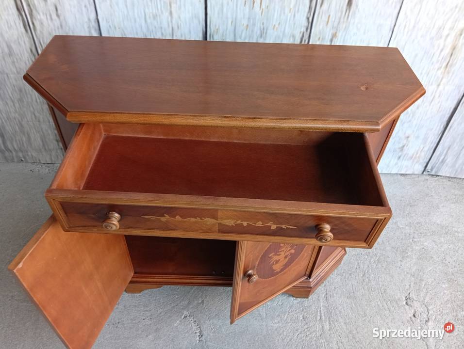komoda z intarsją 499 sprzedam