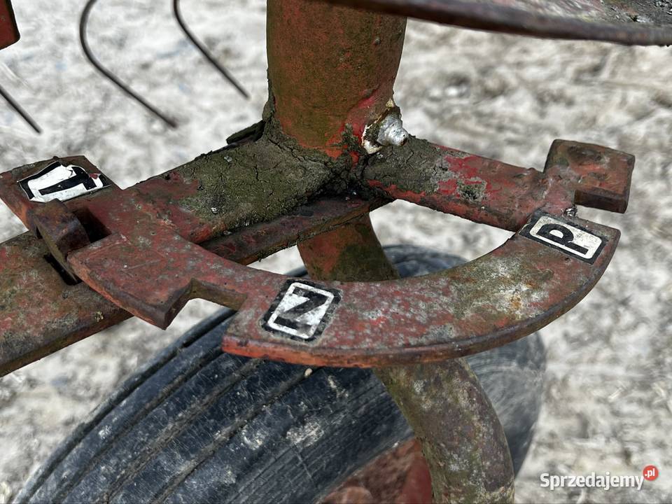 Zgrabiarka Gwiazdowa Agromasz Baćkowice