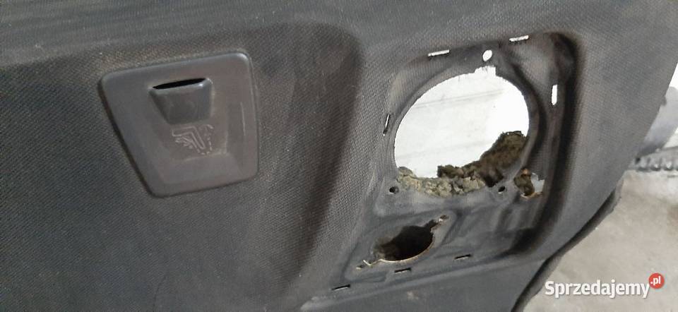 Półka tylna tył bagażnika BMW 5 F10 sedan