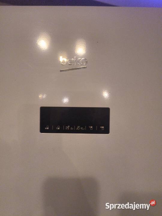 lodówka BEKO NoFrost 2m 60cm Dzikowiec sprzedam