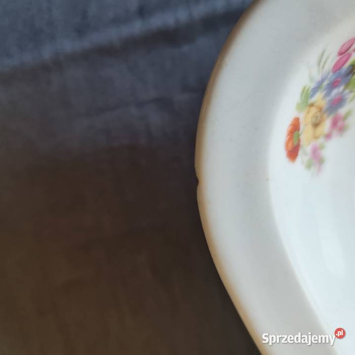 Porcelananowa salaterka Okres PRLu Warszawa