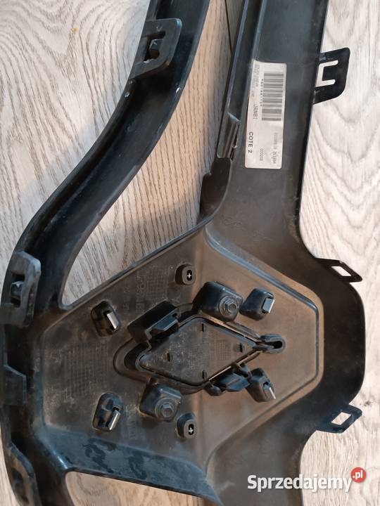 Grill zderzaka logo Scenic III Lift Koźmin Wielkopolski