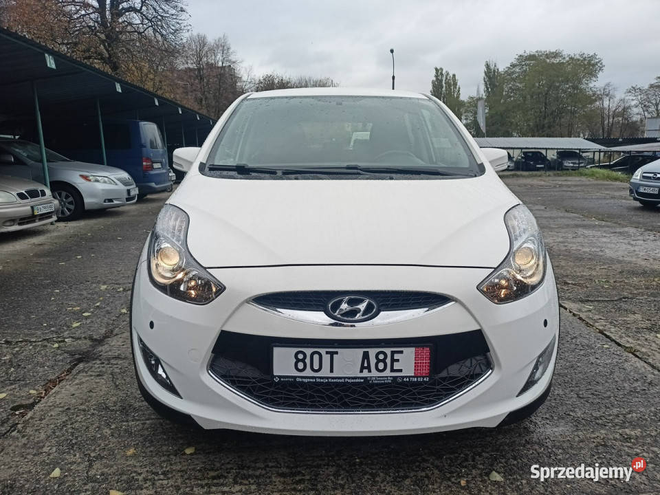 Hyundai ix20 wersja CROSS niski przebieg zadbane wielofunkcyjna kierownica