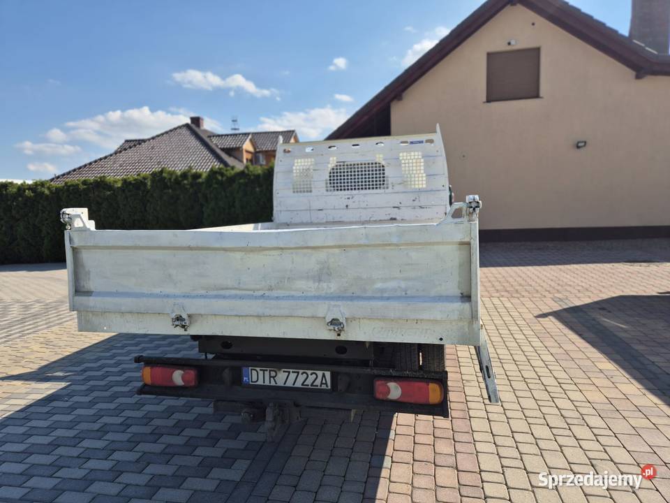Nissan NT400 Doka wywrotka Trzebnica sprzedam