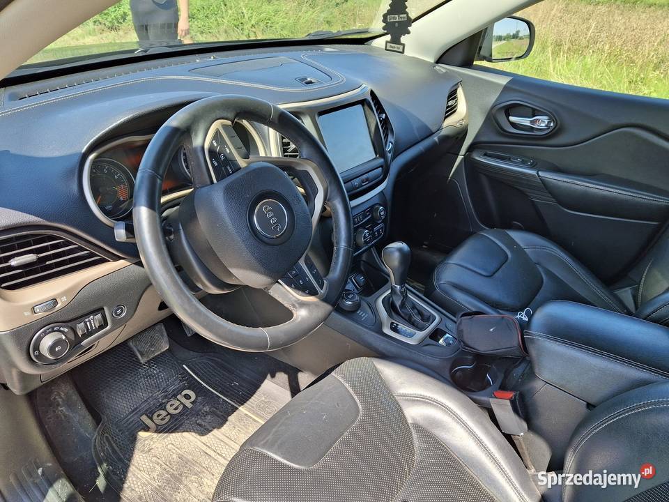 Jeep cherokee KL LIMITED 32 4x4 Turobin