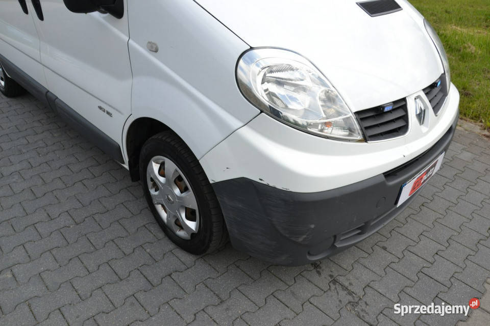 Renault Trafic 20 dci 115 6biegów ambulans Kęty sprzedam