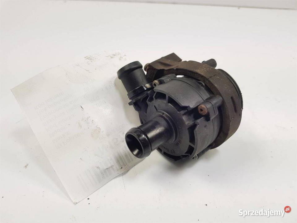 POMPA WODY SKODA RAPID 5C0965567 Lipno