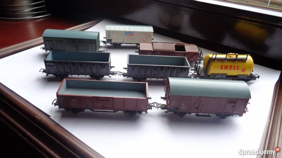 Kolejka Piko DDR wagoniki i inne detale mazowieckie