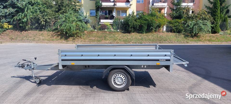Transport przewóz przeprowadzki przyczepką Wynajem pojazdów Starachowice