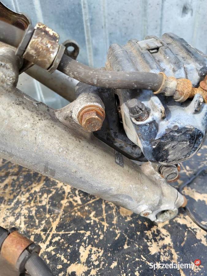 YAMAHA SR 500 ZACISK YAMAHA SR 400 SAM ZACISK