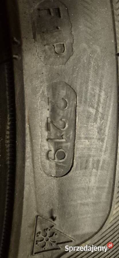 Opony zimowe Minerva Iceplus 210 235 Samochodowe śląskie Chorzów