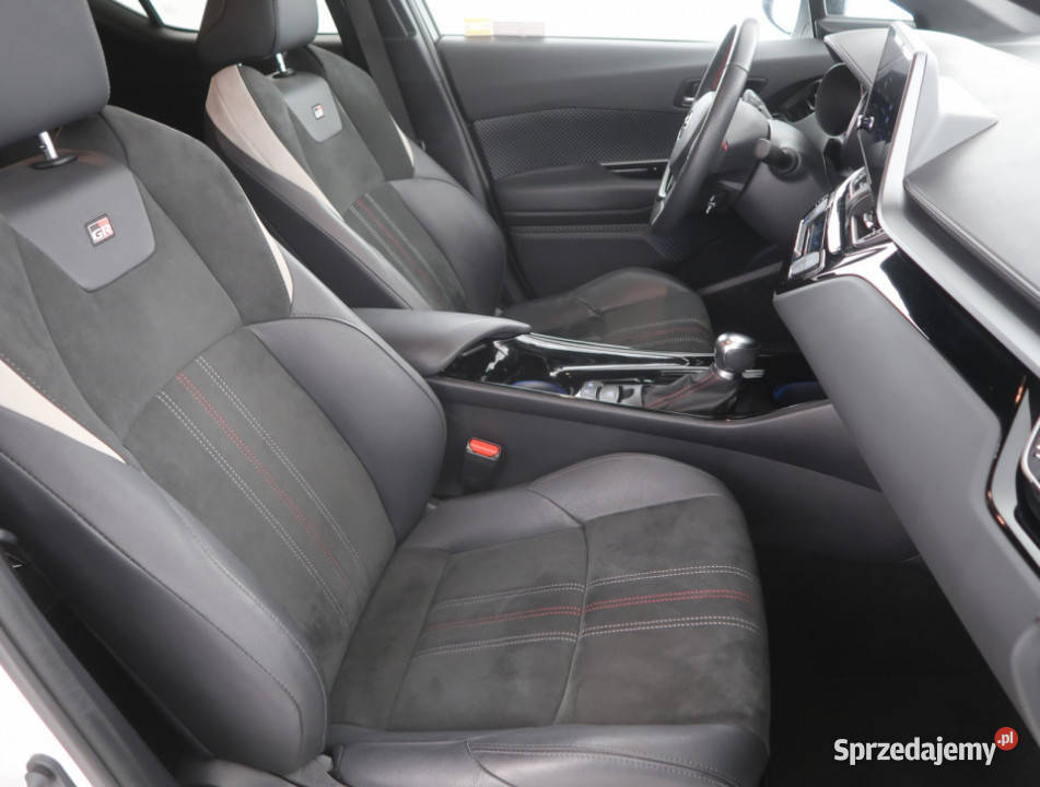 Toyota CHR 20 Hybrid 4/5 Bielany Wrocławskie