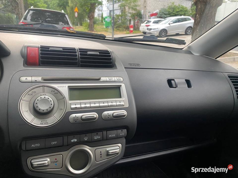 Honda Jazz 2005 14 Klimatronic Rok produkcji 2005