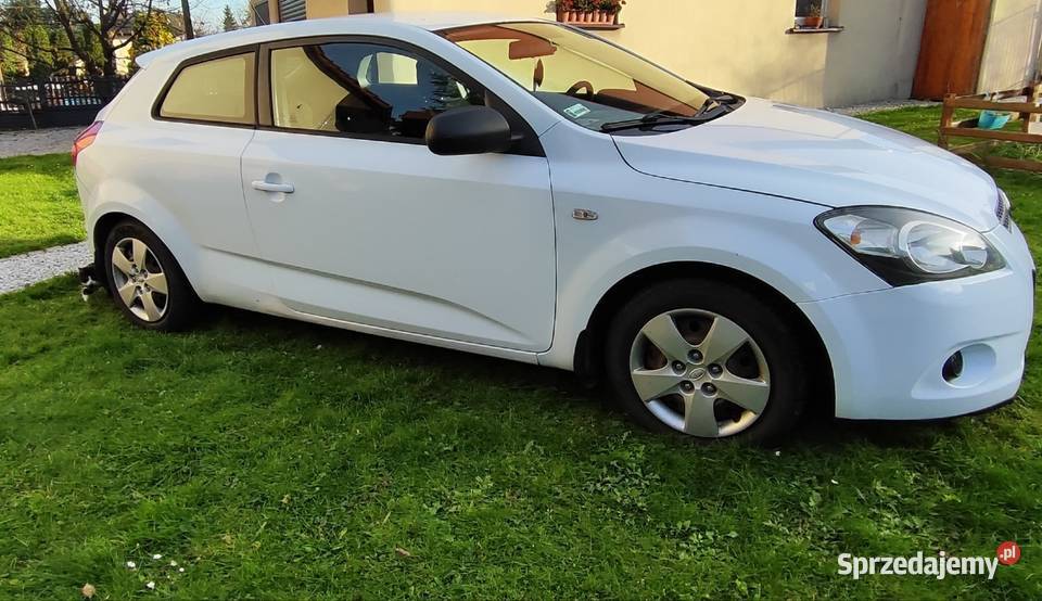 Kia pro ceed 16 crdi 10r zamiana na motocykl manualna Oświęcim