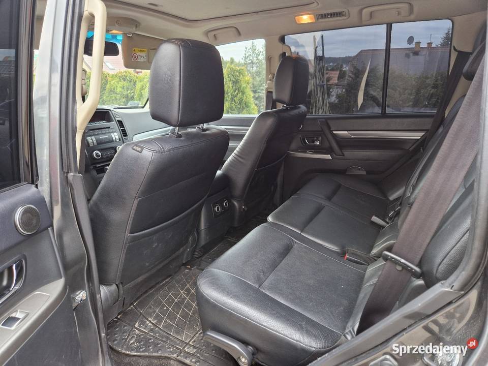 Mitsubishi Pajero IV 32 DID podgrzewane fotele Pajero Kiełpino sprzedam