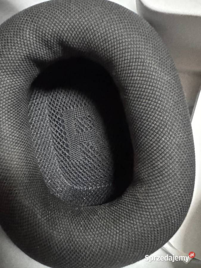 Słuchawki nauszne APPLE AirPods z etui Space Dąbie sprzedam