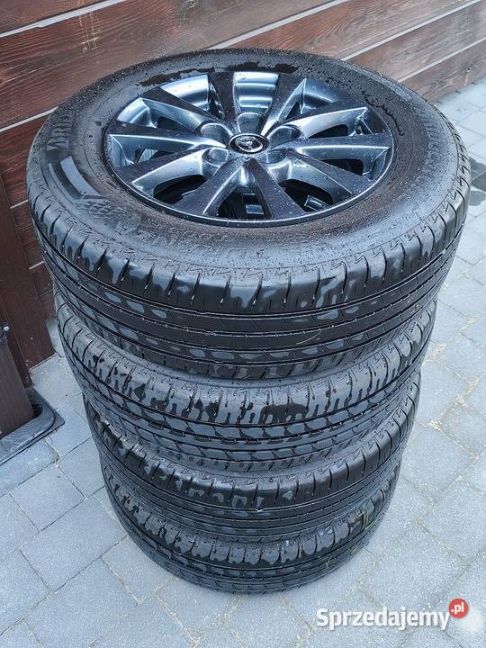 Opony letnie Bridgestone 21565 R16 65 Samochodowe Opony i felgi lubelskie