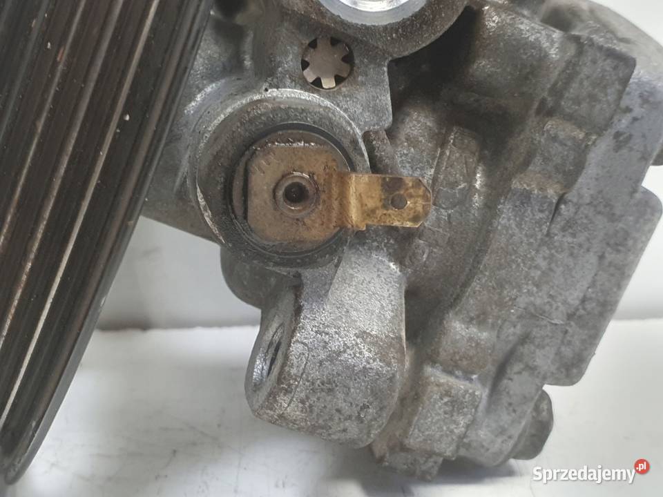 Mazda 3 BK 16 16V POMPA WSPOMAGANIA kyb Rudka