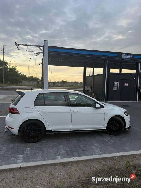 Sprzedam Volkswagena Golfa 7 Highline 20 TDI światła LED Golf Bydgoszcz