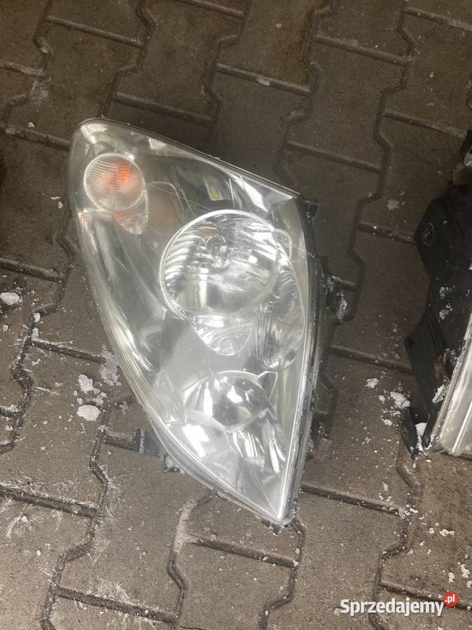Lampa lampy lefrektor tył przód Toyota corolla Lampy przednie sprzedam