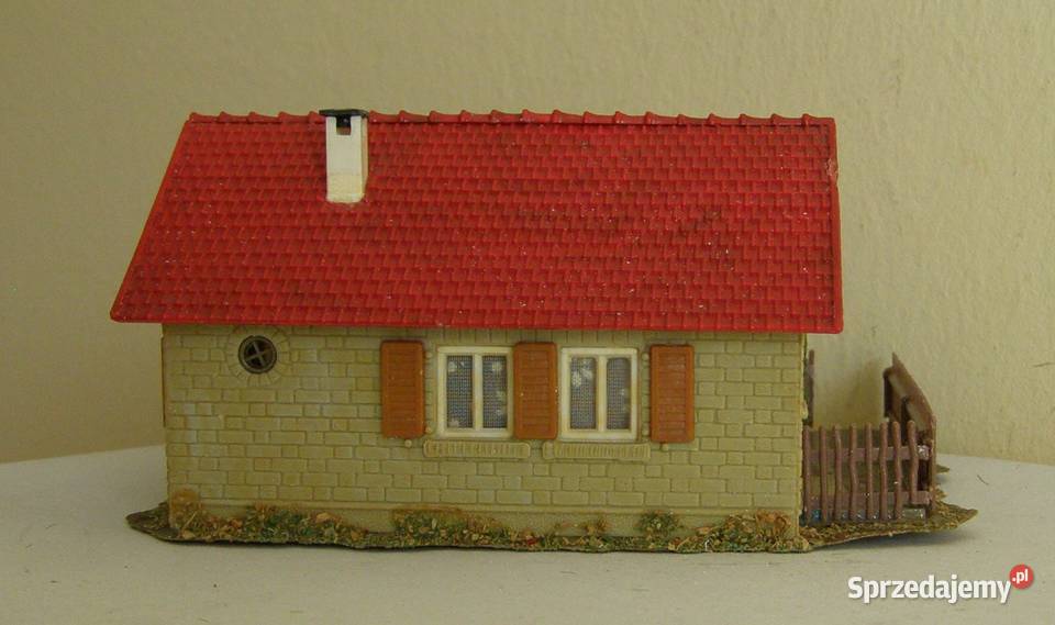 Domek na makietę 31 kolejka skala TT Łódź