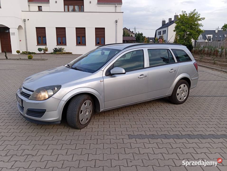 Opel Astr h 19 Komorniki