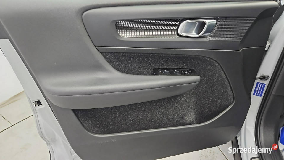 Volvo XC 40 T5 PlugIn Hybrid RDesign Z Polskiego elektrochrom. lusterko wst. Warszawa