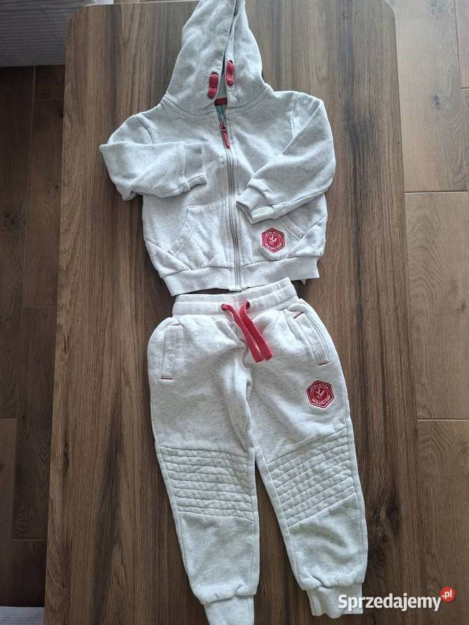 Dres dzieciecy dziewczynka sprzedam