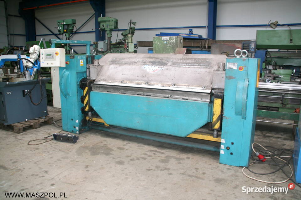 Zaginarka mechaniczna do blachy Ozamech 6 x 2000